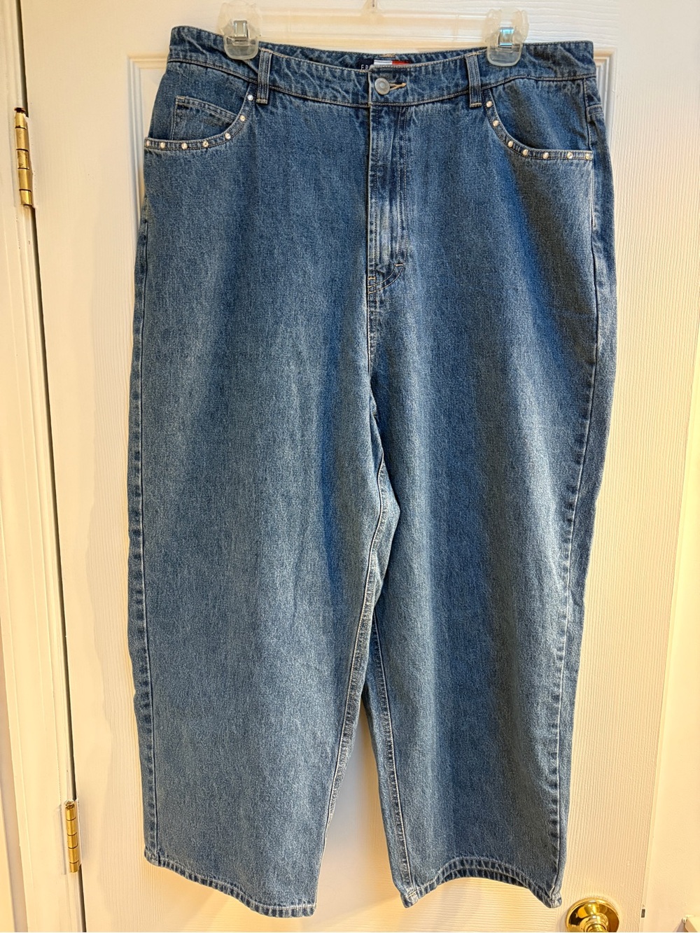 French Cuff Women's Cropped Jeans in Medium Denim#0019